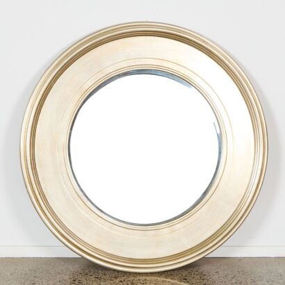 An Antonia Mirror
