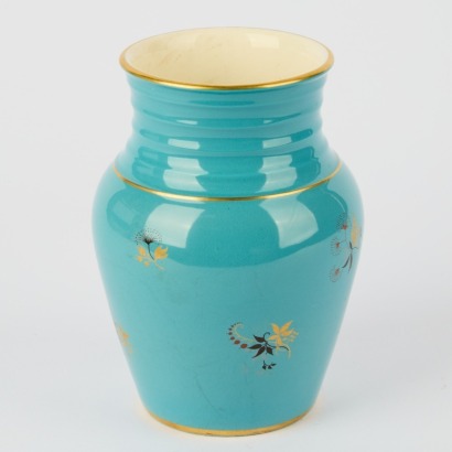 A Hand Potted Crown Lynn Vase Daniel Steenstra