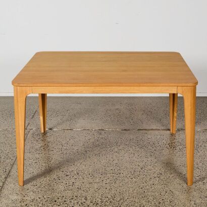 A Flat Pack Table