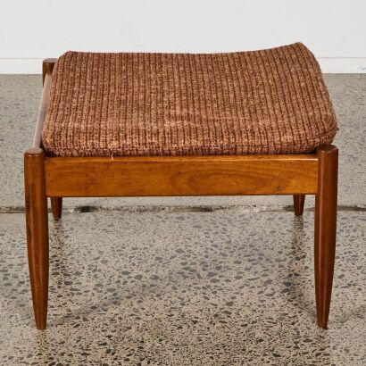 A Mid-Century Mahogany Seat With Squab
