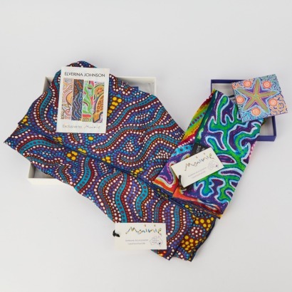 An Mainie Australia Aboriginal Design Pure Silk Twill Scarf and Handkerchief