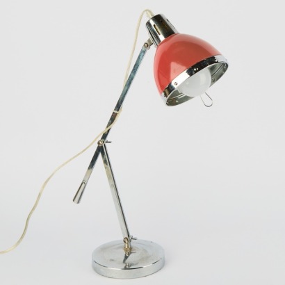 An Adjustable Desk Lamp