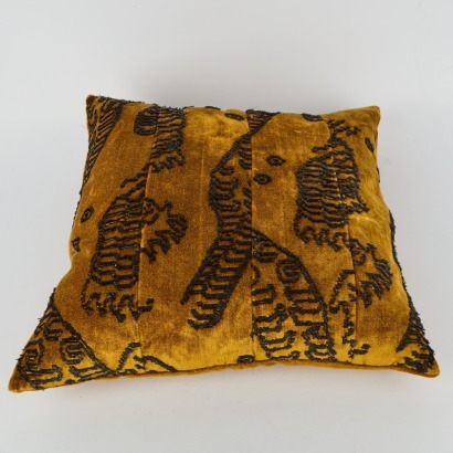 A Dedar Tiger Mountain Cushion