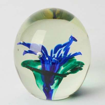 An Art Glass Paper Weight