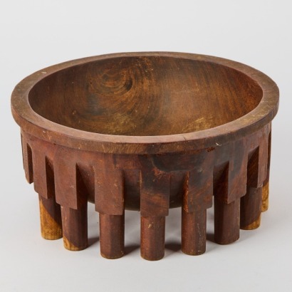 An 18 Legged Tanoa Kava Bowl AF