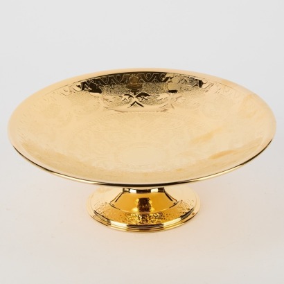 A Vintage New Zealand-Made Gold Dipped Bon Bon Dish