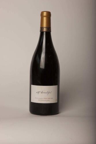 (1) 2009 Mt Beautiful Pinot Noir 1500ml, Canterbury