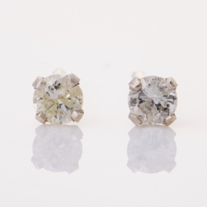 14ct White Gold, 2.60mm Diamond Stud Earrings