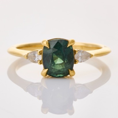 Nolan & Vada, 18ct Yellow Gold, Modern, 1.63ct Green Sapphire / 0.14ct Diamond Ring