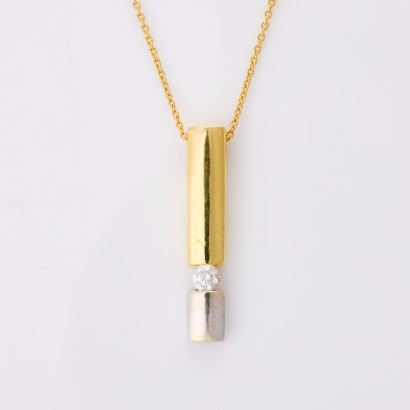 18ct Yellow / White Gold, 0.12ct Diamond Bar Style Pendant on 44cm Cable Link Chain