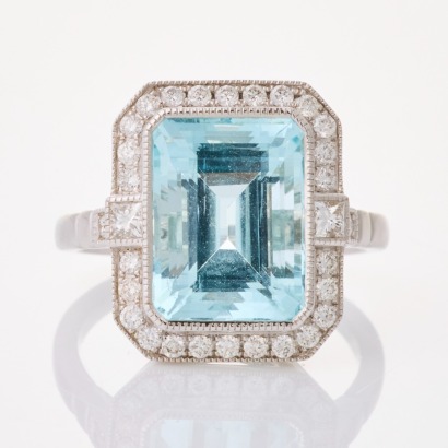 18ct White Gold, 5.56ct Aquamarine / 0.51ct Diamond Cluster Ring