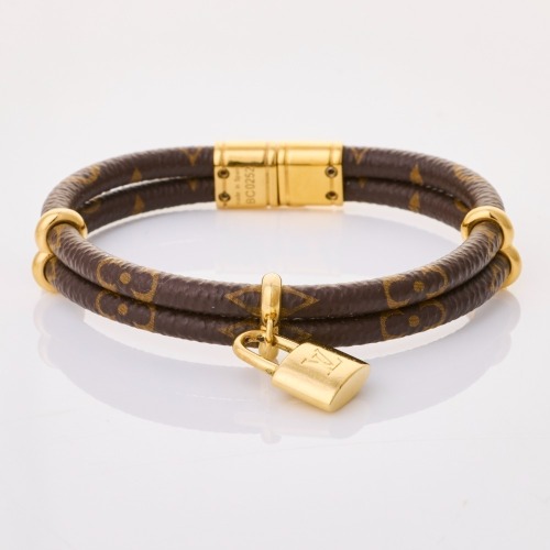 Louis Vuitton, Keep it Twice Bracelet with Box, Size 19