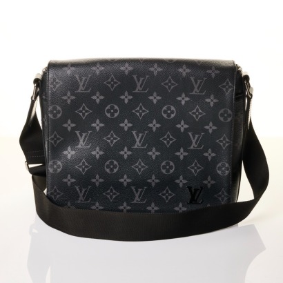 Louis Vuitton, Monogram Eclipse District Bag
