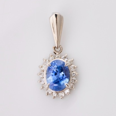 Platinum, .96ct Sapphire / .13ct Diamond Cluster Pendant