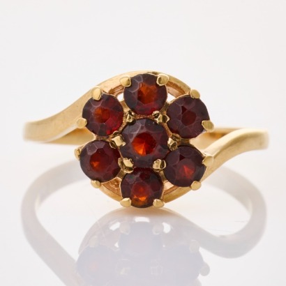 9ct Yellow Gold, Round Garnet Cluster Flower Design Ring