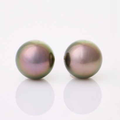 18ct White Gold, Round 12.3mm South Sea Pearl Stud Earrings