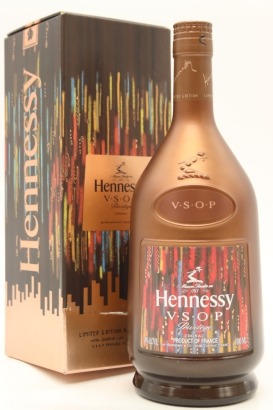 (1) Hennessy V.S.O.P. Privilege Limited Edition by John Maeda Cognac, France (GB)