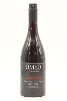 (1) 2022 OMEO Hidden Valley Single Vineyard Pinot Noir, Alexandra