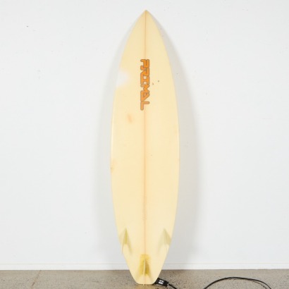 A Glen Carkeek Primal Thruster