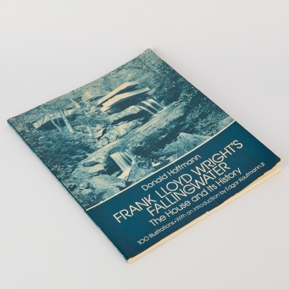 Frank Lloyd Wrights Fallingwater by Donald Hoffmann