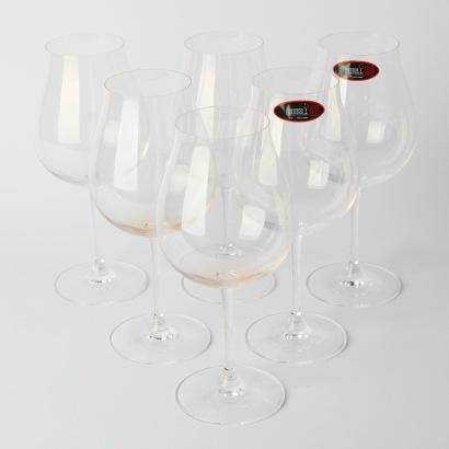 A Set of Six Riedel Vium XL Pinot Noir Glass 6416/67