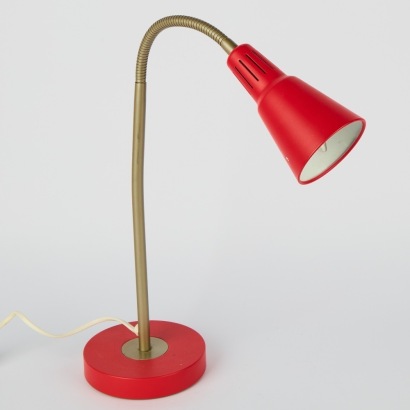 A Minimal Desk Lamp