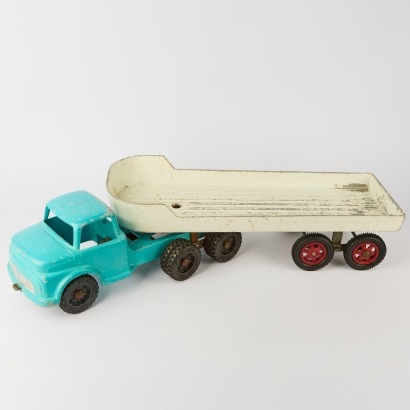 A Vintage Fun-Ho! Model 701 Articulated Truck