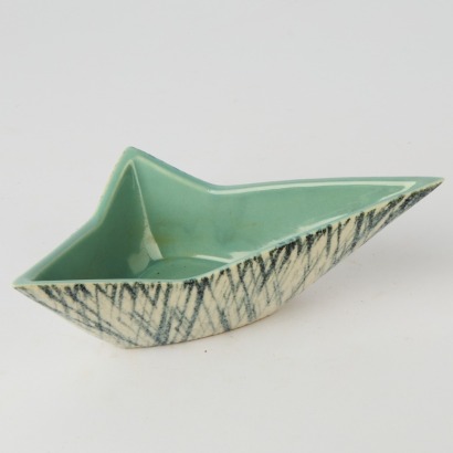A Yamasan Ikebana Vase