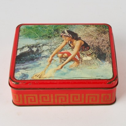 A Vintage Māori Themed Biscuit Tin