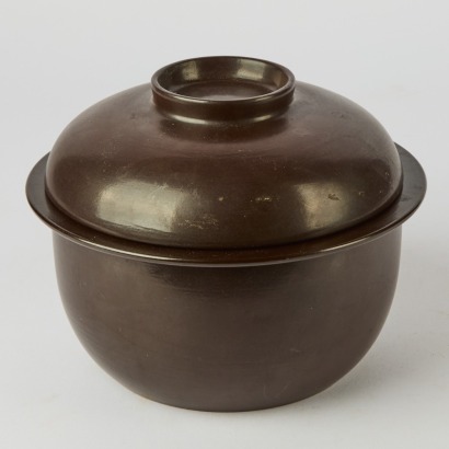 An Arabia Finland Casserole by Ulla Procope