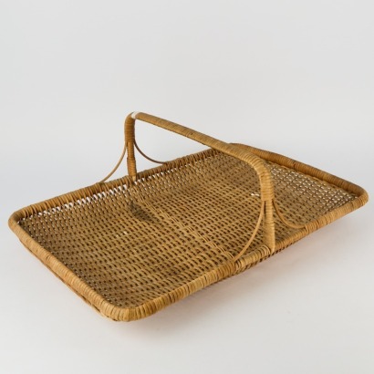 A Vintage Flat Flower Garden Harvest Basket