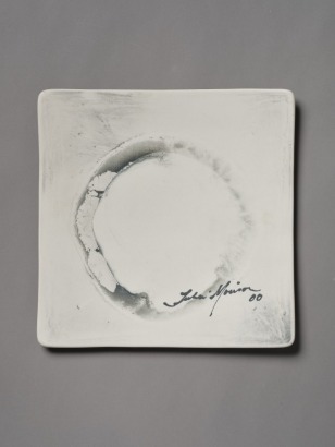 JULIA MORISON Untitled (from a series of 12 Artists&rsquo; Plates)