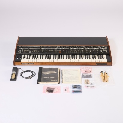 A Sequential Circuits T8 Synthesizer