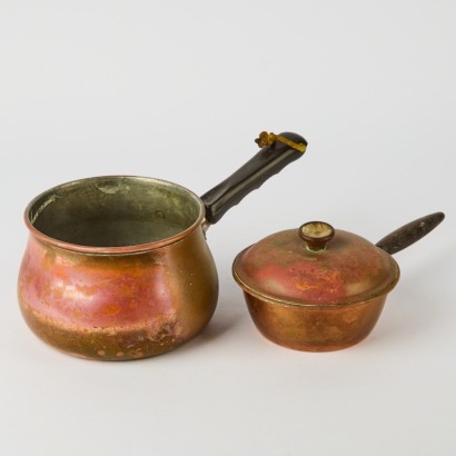 A Pair of Vintage Copper Saucepans