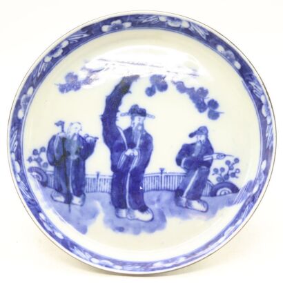A Chinese 19th Century Qing Dynasty Blue and White &lsquo;Figure&rsquo; Dish