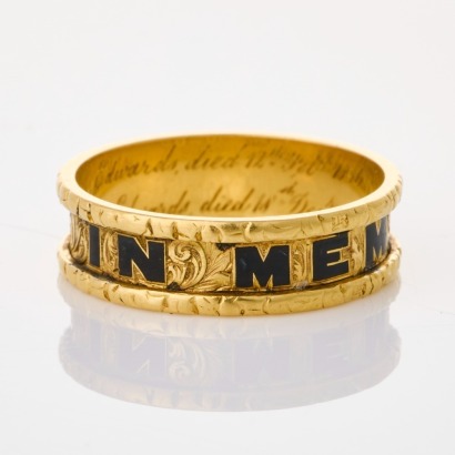 15ct Yellow Gold / Black Enamel, Victorian, Mourning Ring, English Hallmarks, 1846