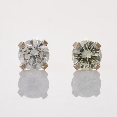 14ct White Gold, 3.60mm Diamond Stud Earrings