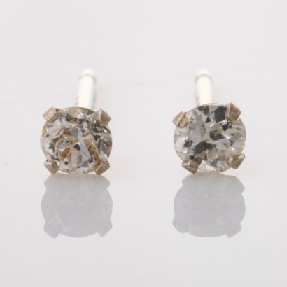 14ct White Gold, 3.0mm Diamond Stud Earrings
