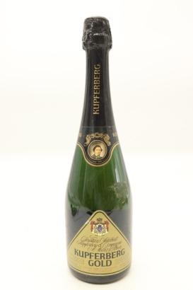 (1) NV Kupferberg Gold Sekt Trocken, Germany