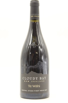 (1) 2021 Cloudy Bay Te Wahi Pinot Noir, Central Otago