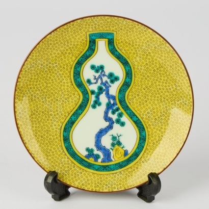 A Japanese Porcelain Plate