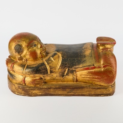 An Old Chinese Lacquered Gilt Carved Child&rsquo;s Pillow