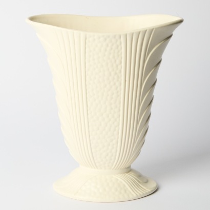 A Crown Lynn Napier Vase