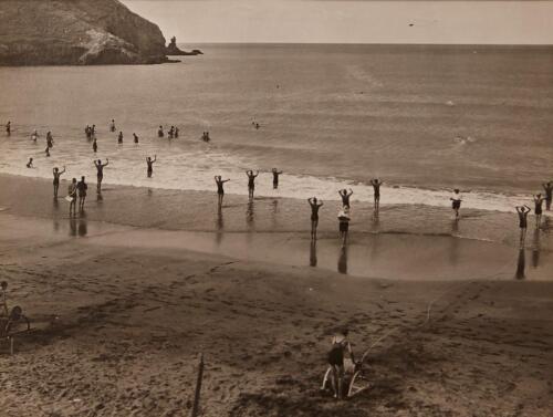 V.C. BROWNE Surf Life Saving at Taylors Mistake