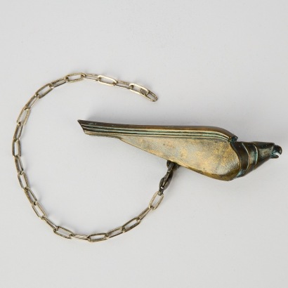 A Dynacast Griffen Creature Bird Whistle