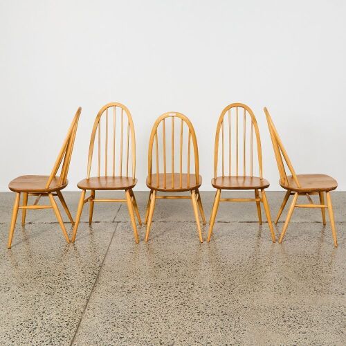 A Set of Five Ercol Windsor Quaker Dining Chairs Model 365 Circa 1960