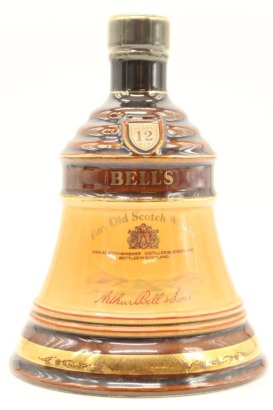 (1) Bell's 12 Years Old Blended Scotch Whisky Decanter, 43% ABV, 750ml