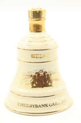 (1) Bell's Specially Selected 'Cherrybank Gardens' Blended Scotch Whisky Decanter, 50ml, 43% ABV