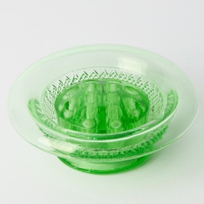 A Uranium Ware Glass Frog & Bowl
