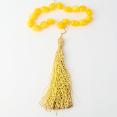 A Chinese Amber Bead Bracelet